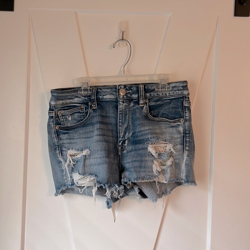 Women’s American Eagle jean shorts size 8